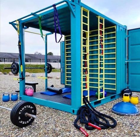 Container Gym, Outdoor Home Gym, Backyard Gym, Dream Gym, Shipping Container House Plans, Building A Container Home, Home Gym Design, Crossfit Gym, Architecture Model Making