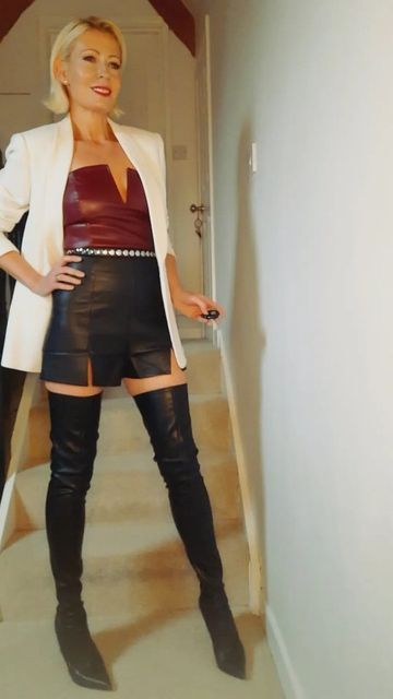 Blonde Fashion, Leather Outfits Women, Leather Dress Women, Leather Thigh High Boots, Shiny Clothes, Leather Shorts, Leather Mini Skirts, Leather Dresses, Leather Outfit