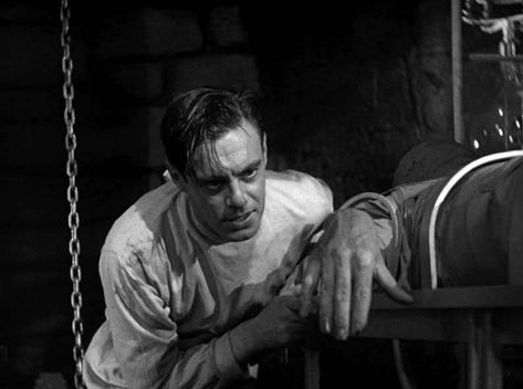 Classicman Film on Twitter: "'Frankenstein' (1931) Dir. by James Whale. An obsessed scientist (Colin Clive) assembles a living being from parts of exhumed corpses.               With Boris Karloff, Dwight Frye, Mae Clark, Edward Van Sloan & others. Remembering actor Colin Clive, born on this day 1-20-1900… https://t.co/dUuRaTOZ5b" Frankenstein Its Alive, Horror Movie Quotes, Frankenstein 1931, When Worlds Collide, Universal Studios Monsters, Dr Frankenstein, Monster Movies, Boris Karloff, Science Fiction Movies