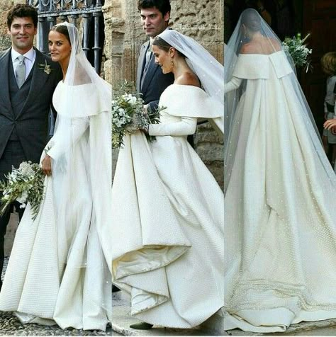 Royal Charlotte Wellesley, Lady Charlotte Wellesley, Royal Wedding Gowns, Simple Elegant Wedding Dress, Off The Shoulder Wedding Dress, Wedding Dress Cap Sleeves, Shoulder Wedding Dress, Royal Blue Wedding, Fancy Wedding Dresses