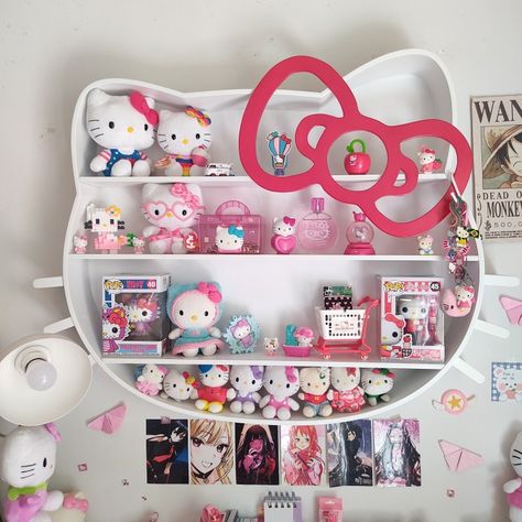 #hellokittyroom #hellokitty #sanrio #explore Hello Kitty Shelf, Kiki Core, Wallpaper Cartoon, Hello Kitty Rooms, Second Account, Kids Decor, Pink Wallpaper, Room Inspiration, Hello Kitty