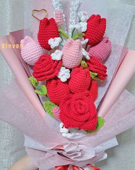 Red roses and tulips represent love and passion, while pink tulips symbolize affection and admiration, making this bouquet perfect for any special occasion. #redroses #redrosecrochet #crochetrose #crochettulip #crochetflowers #crocherflowerbouquet #crochetbouquet #Crochet #crochetflower #crochetlover #crochetph #crochetphilippines #craft #CraftingWithLove #HandmadeCrochet #HandmadeFlowers Roses And Tulips, Crochet Bouquet, Crochet Rose, Crochet Lovers, Pink Tulips, Handmade Flowers, Crochet Flowers, Handmade Crochet, Flowers Bouquet