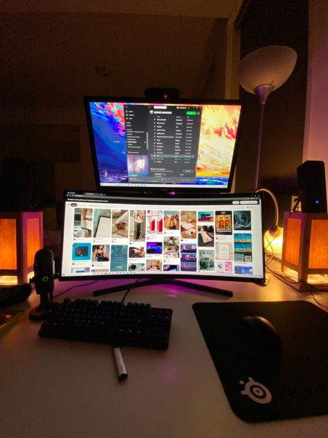 Dual mounted monitor setup for tha low Hobby Station, Mounted Monitor, Lofi Vibes, Tech Setup, Monitor Setup, Dual Monitor Setup, Computer Set, Bedroom Setup, Cozy Room Decor