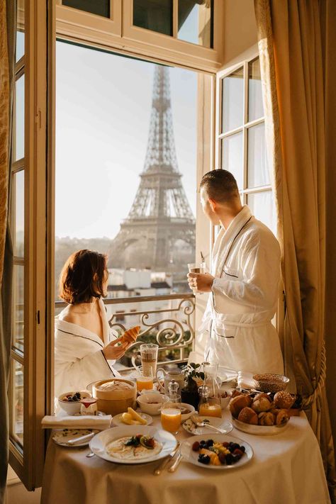 Best Paris Hotels, Paris Honeymoon, Paris Couple, Perfect Honeymoon, Honeymoon Locations, Honeymoon Places, Best Honeymoon Destinations, Romantic Paris, Dream Honeymoon