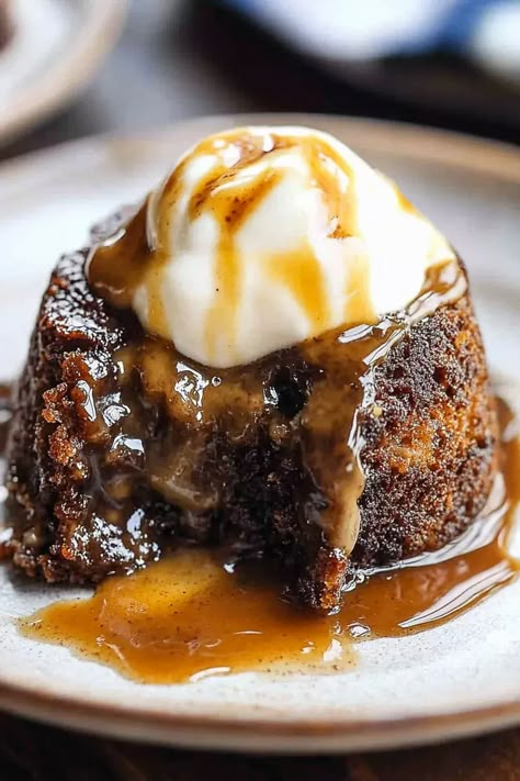 Mini Sticky Date Pudding, Martha Stewart Sticky Toffee Pudding, Gf Sticky Toffee Pudding, Individual Sticky Toffee Pudding, English Toffee Pudding, Mini Sticky Toffee Pudding, Paleo Sticky Toffee Pudding, Sticky Toffee Bread Pudding, Stick Toffee Pudding Recipe