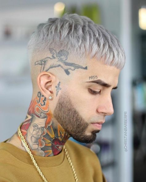 Mens Disconnected Undercut, Long Hair On Top Short On Sides Men, Mens Haircut Faded Sides Long On Top, Men Hair Color Trends, Haircut Men 2020, Platinum Blonde Hair Men, Top Haircuts For Men, Undercut Fade, High Fade Haircut