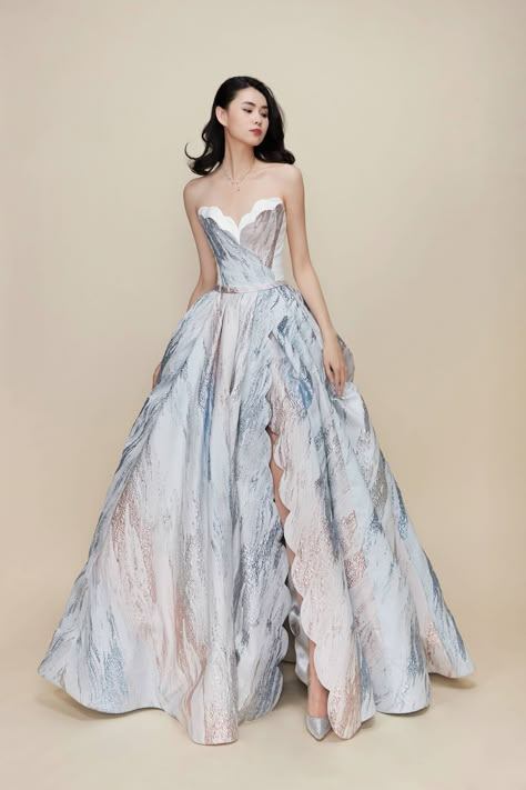 Mystical Dresses Fairytale, Blue Ballgown Dress, Fairytale Dress Aesthetic, Ethereal Ball Gown, Modern Princess Outfits, Runway Skirt, Carpet Outfits, Fancy Gowns, Fairytale Fashion