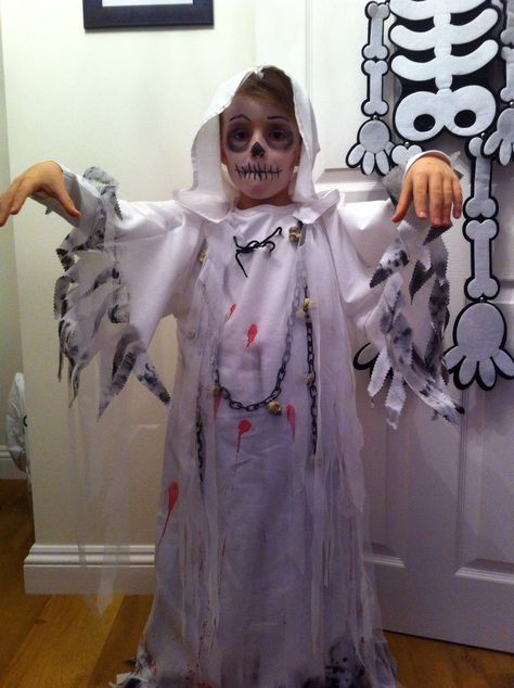 Ghost costume for kids                                                       disfraz de fantasma… Diy Ghost Costume For Kids, Kids Ghost Costume Boy Diy, Toddler Boy Ghost Costume Diy, How To Make A Ghost Costume With A Sheet, Ghost Blanket Costume, Scary Kids Costumes, Ghost Costume Kids, Ghost Costume, Image Halloween