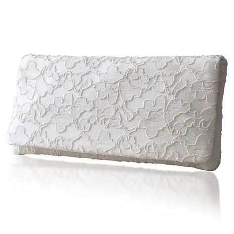 wedding handbag Lace Clutch, Top Wedding Trends, Wedding Color Trends, Wedding Handbag, Clutch Bag Wedding, Bridal Bag, Wedding Purse, Wedding Clutch, Lace Bridal