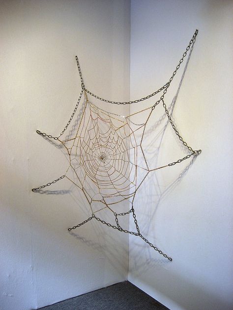 Jim Hodges spiderweb chain sculpture at CRG Gallery Chains Art, Chain Decor, Gothic Decor, Wire Sculpture, Wire Art, Spider Web, Diy Room Decor, Installation Art, 3d Art