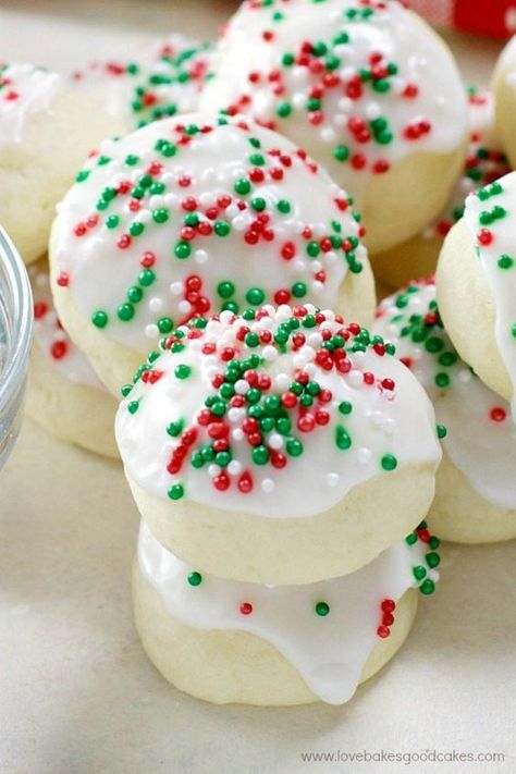 Italian Anisette Cookies, Anise Cookie Recipe, Anisette Cookies, Italian Anise Cookies, Anise Cookies, Quick Cookies Recipes, Italian Christmas Cookies, Best Christmas Cookie Recipe, Italian Cookie Recipes