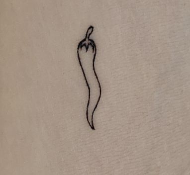 Cornicello Tattoo, Italy Tattoo, Third Eye Tattoos, Italian Tattoos, Basic Tattoos, Tatoo Inspiration, Mother Tattoos, Small Hand Tattoos, Dainty Tattoos