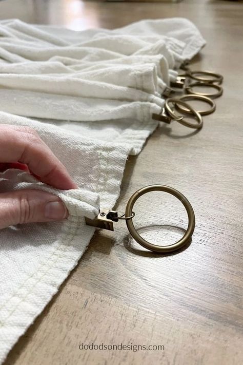 Curtains With Clips, Curtain Ring Clips, Diy Drop Cloth Curtains, Japanese Minimalist Bedroom, Painters Cloth, Tie Up Curtains, Cloth Curtains, Curtain Ring, Canvas Drop Cloths