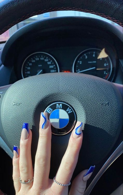 Blue nails with all different types of blue lines within. Bmw Nails Design, Moto Nails, Couple Shoes Matching, Bmw Nails, Blonde Underneath Hair, Car Nails, Racing Nails, Blonde Underneath, Navy Nails