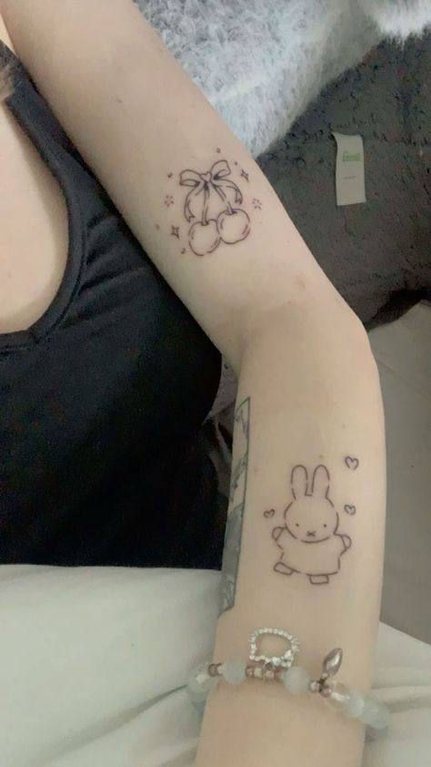 Tiny Arm Tattoos, Tattoo Cherry, Animated Design, Cherry Tattoos, Pink Tattoo, Cute Tattoo, Trending Tiktok, Kawaii Tattoo, Cute Little Tattoos