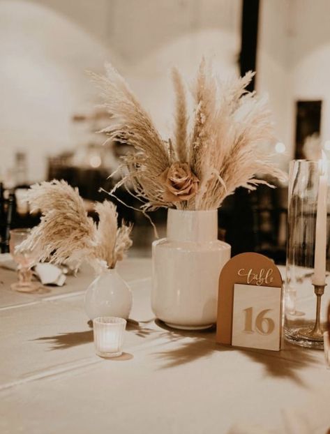 Boho Minimal Wedding Decor, Pampas Grass Centerpiece Round Table, Dried Floral Table Arrangements Wedding, Boho Table Centrepiece, Boho Table Arrangements Wedding, Simple Boho Bridal Shower Centerpieces, Taupe Wedding Centerpieces, Boho Neutral Wedding Table Decor, Round Table Wedding Centerpieces Boho