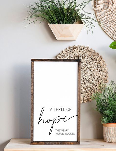 A Thrill of Hope Sign Christmas Nativity Sign Christmas - Etsy Christian Christmas Signs, Nativity Sign, Christmas Frames Diy, A Thrill Of Hope, Hope Sign, Christian Christmas Decorations, Thrill Of Hope, Christmas Bazaar, Hope Christmas