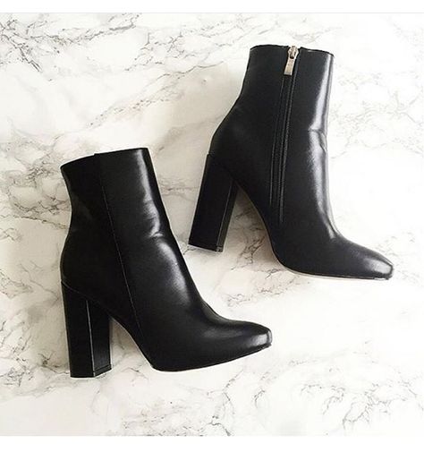 #mode Teenage Boots, Going Out Shoes, Boots For Women Ankle, Pakaian Hipster, Best Ankle Boots, Cheap Ankle Boots, Boots 2020, Womens Black Booties