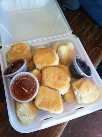 Loveless Cafe Recipes, Best Biscuit Recipe, Southern Buttermilk Biscuits, Cuban Heritage, Loveless Cafe, Bread Winners, Cuban Culture, Cuban Cuisine, Biscuits And Gravy