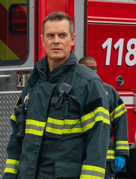 Bobby And Athena, Peter Krause, Monica Raymund, Face Angles, 9 1 1 Lone Star, Cop Show, Station 19, Jim Carrey, First Responders