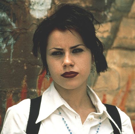 fairuza balk Nancy The Craft, Fairuza Balk, Nancy Downs, The Craft 1996, The Craft Movie, Six Feet Under, Woman Crush, Scary Movies, The Craft