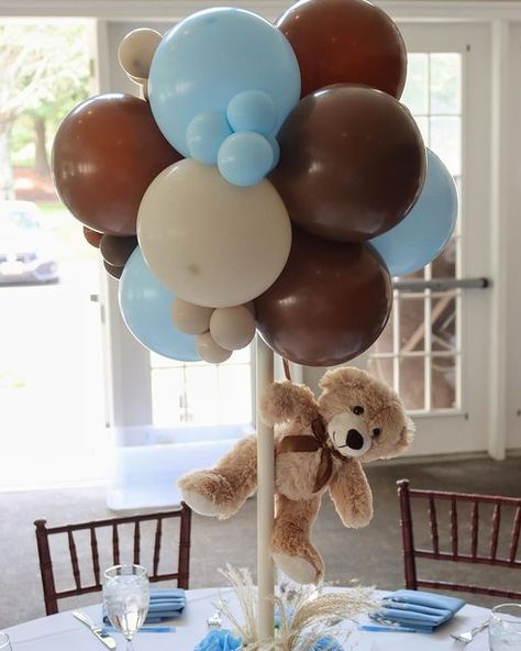 Event Designer and Business Coach on Instagram: "Teddy Bear Balloon Centerpieces! 🧸🧸 I just posted a DIY tutorial on how to create this adorable centerpieces. Click on the link in my profile to watch the YouTube video! All of the materials I used are in the description of the video." Teddy Bear Balloon Centerpiece, Teddy Bear Centerpieces Diy, Bear Centerpieces, Bear Centerpiece, Teddy Bear Centerpieces, Teddy Bear Balloon, Diy Teddy Bear, Bear Balloon, Balloon Centerpieces