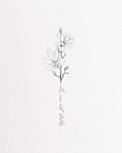 Minimal Tattoo Flower, Floral Back Tattoos, Flower Spine Tattoos, Tattoos For Women Flowers, Hip Tattoos Women, Writing Tattoos, Small Tattoos Simple, Spine Tattoos For Women, Thigh Tattoos Women