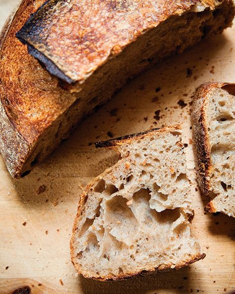 A Step-By-Step Guide to Making Tartine Bakery's Country Bread Bakery Banana Bread, Tartine Bakery, Tartine Bread, Wheat Rice, Country Bread, Bread Pastry, Dough Scraper, Bread Sourdough, Sourdough Baking