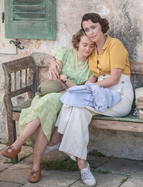 Durrells In Corfu, The Durrells, The Durrells In Corfu, Keeley Hawes, Drama Tv Series, 30s Fashion, British Comedy, Boho Hippie Chic, Escape Reality