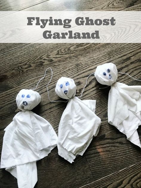 Make this fun flying ghosts halloween decoration with your kids!  #Halloween #halloweencrafts Floating Ghost, Easy Halloween Craft, Flying Ghost, Club Activities, Decoration For Halloween, Ghost Crafts, Halloween Ghost Decorations, Ghosts Halloween, Fun Halloween Food