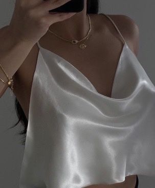 Mirror picture wearing a white satin drop neck top with gold accessories and jewelry Fan Outfits, Cowl Neck Top, Like Instagram, White Satin, Cowl Neck, Camisole Top, Satin, Fan, On Twitter