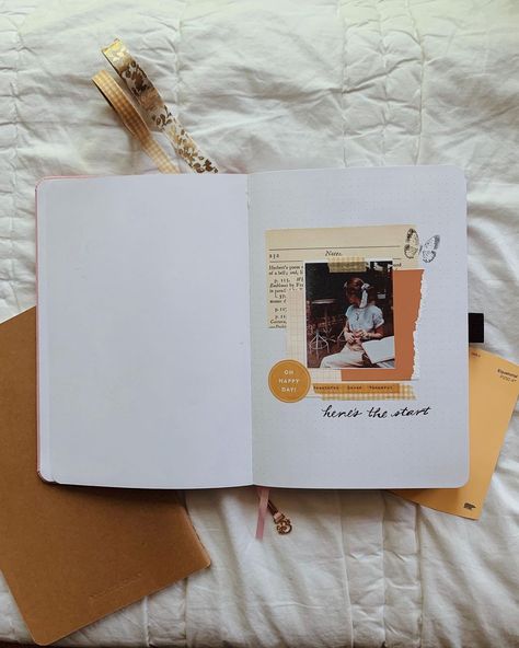 Maria Teresa on Instagram: “My first spread in my new journal! how do you guys like to start your journals? any tips?” Journal Starting Page, Journaling First Page, Journal Start Page Ideas, New Journal First Page, First Journal Page, First Journal Page Ideas, Journal First Page Ideas, First Page Journal Ideas, Journal First Page