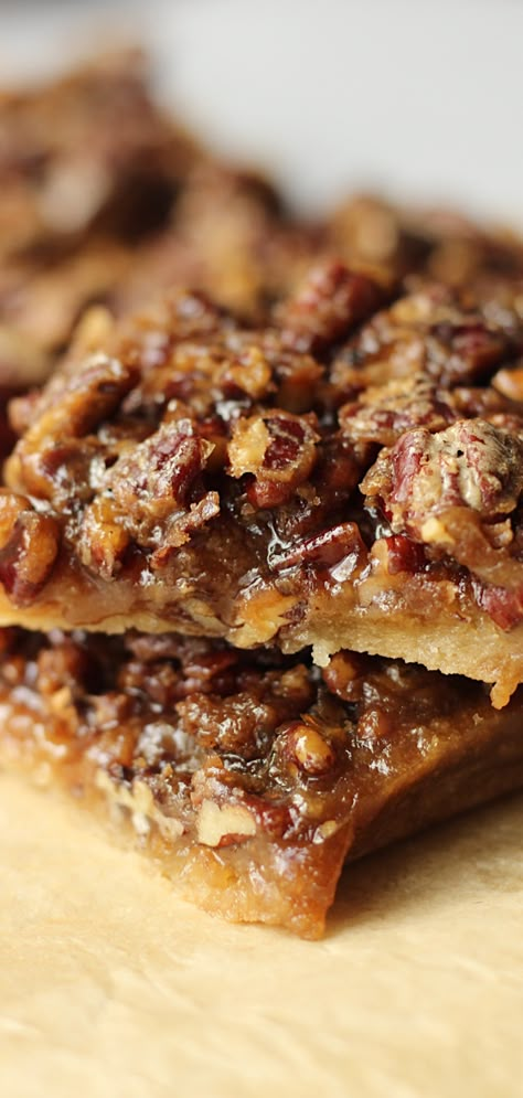 These Gluten-Free Vegan Pecan Pie Bars are like your favorite traditional pecan pie—just easier to make and totally plant-based! Gf Pecan Pie Bars, Gluten Free Peach Recipes, Gluten Free Pecan Pie Bars, Healthy Pecan Pie Bars, Vegan Pecan Pie Recipe, Vegan Pecan Pie Bars, Healthy Pecan Pie, Gluten Free Desserts Thanksgiving, Gluten Free Pecan Pie