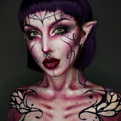 Dark Fairy. Facepaint and SFX Makeup Personas, come and see the video. By ellie35x. Dark Fairy Makeup, Fairy Halloween Makeup, Makeup Extreme, Dark Fairy Costume, Sfx Makeup Ideas, Crazy Make Up, Dark Faerie, Makeup Crazy, Fair Aesthetic