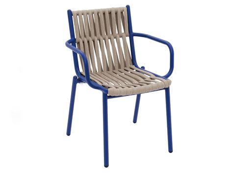 Rope garden chair with armrests LOOP By Kun Design design Kun Qi Daybeds Outdoor, Plastic Garden Chairs, Blue Accent Chairs, Nordic Furniture, Woven Chair, Camping Furniture, Outdoor Restaurant, Modern Patio, Restaurant Chairs