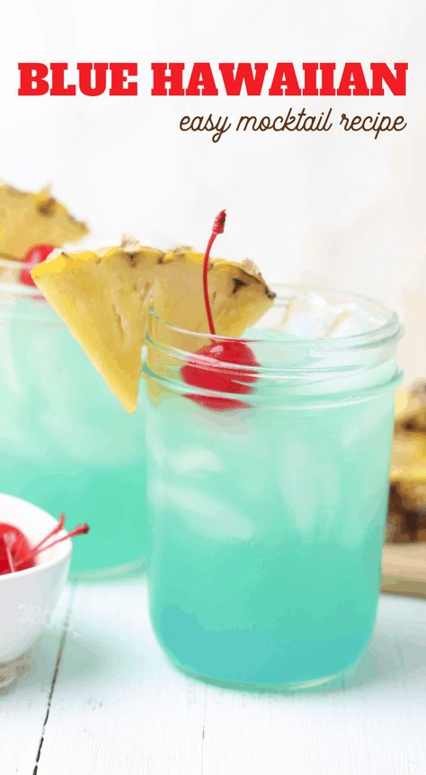 Blue Hawaiian Mocktail, Hawaiian Mocktail, Simple Drink Recipes, Blue Mocktail, Non Alcoholic Mocktail, Blue Hawaiian Drink, Blue Hawaiian Punch, Hawaiian Drinks, Hawaiian Chicken Recipes