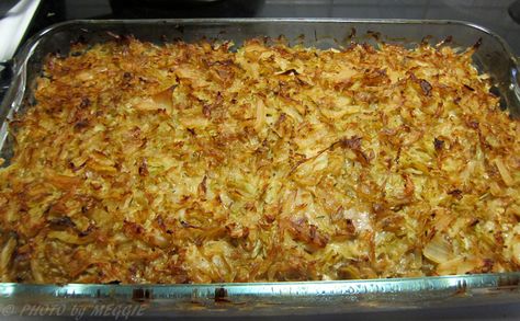 Cabbage pudding (Kålpudding) – A Swedish classic – Cookies & Beans Cabbage Pudding, Noodle Pudding, Hearty Salad Recipes, Swedish Food, White Cabbage, Cabbage Casserole, Outdoor Barbecue, Hearty Salads, Healthy Recipies