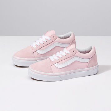 Pink Shoes | Shop Pink Shoes at Vans Girls Shoes Teenage, Cute Vans, Boots 2020, Tenis Vans, Vans Vault, Shoes For Kids, Girls Shoes Kids, Girly Shoes, Shop Shoes