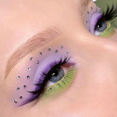 Fairy Eyeshadow, Spring Eyeshadow Looks, Pastel Eyeshadow Looks, Makeup Inspo Aesthetic, Maquillage Yeux Cut Crease, Pastel Eyeshadow, Pastel Fairy, Makeup Ojos, Funky Makeup