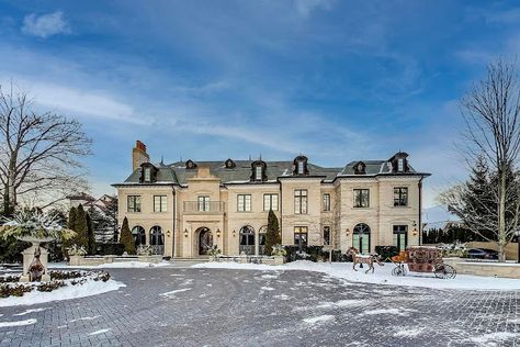 THE AMERICAN MAN$ION: 23,000 Square Foot Limestone Mega Mansion In Winnetka, IL (FLOOR PLANS) Winnetka Illinois, Office With Fireplace, Homes Of The Rich, Mansion Floor Plan, Stucco Homes, Two Story Foyer, Mega Mansions, Floating Staircase, Rich Home