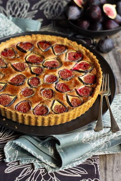 Fig Custard Tart, Fig Frangipane Tart, Fig Tarte Tatin, Fig Pie Recipe, Vegan Frangipane, Fig Tarts, Fig Tart Recipe, Fig Recipes Dessert, Fig Bush