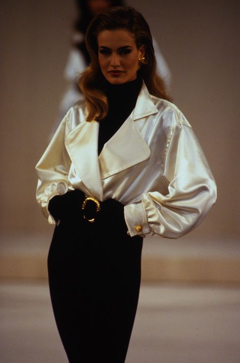 Anne Klein RTW F/W 1991 Classic Style Icons, Beauty And Fashion, Anne Klein, Old Money, The Label, Style Icons, Classic Style, Money, Black