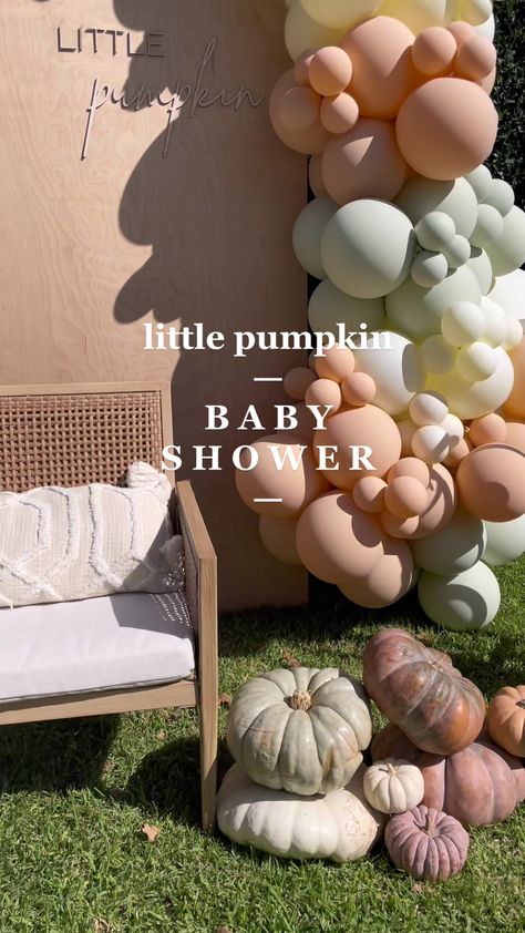 Shower Tiktok, September Baby Showers, Pumpkin Theme Baby Shower, Lil Pumpkin Baby Shower, November Baby Shower, Jordan Baby Shower, Angel Baby Shower, Baby Event, Baby Shower Table