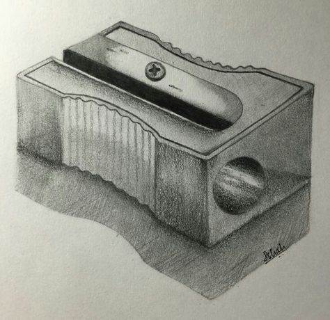 Object Drawing Still Life, Drawing Ideas Realistic, Still Life Pencil Shading, Easy Still Life Drawing, One Point Perspective Drawing, Drawing Still Life, Still Life Sketch, Shading Drawing, Life Sketch