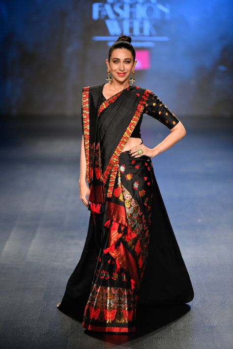 LMIFWAW19D2S1aSanjuktaRunway033 Peplum Top Outfits, Assam Silk Saree, Make Up India, Karishma Kapoor, Ramp Walk, Happy Dresses, Lehnga Dress, Fancy Sarees Party Wear, India Fashion Week