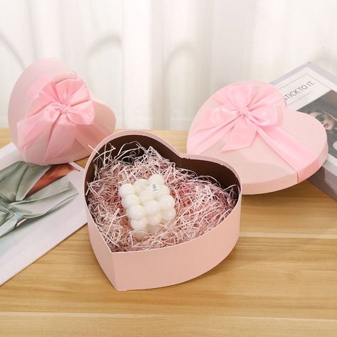 Bowknot Packaging Paper Box Heart-shaped Present Boxes Birthday Scene: Birthdays, weddings, Valentine's Day, party decorations Brand new and high quality. Size: S:16*14*6 cm (6.30*5.51*2.36 in),M:18.5*17*7.5 cm (7.28*6.69*2.95 in),L:22*20*9 cm (8.66*7.87*3.54 in) Product name: Gift Box Material: Paper Package Including:1*Gift Box (empty) Note: 1. Due to the light and screen difference, the item's color may be slightly different from the pictures. 2. Please allow 0.5-2 cm (0.20-0.79 in) differences due to manual measurement * Please make payment asap, then we can arrange shipment for you asap. - Thanks for your bid * We will arrange shipping for you within 24 Hours after payment cleared except the holidays. * If you have changed your address, or want us to ship to another address, please ch Day Party Decorations, Red Gift Box, Packaging Paper, Box Package, Box Branding, Valentine's Day Party, Valentine Box, Gift Box Packaging, Party Card