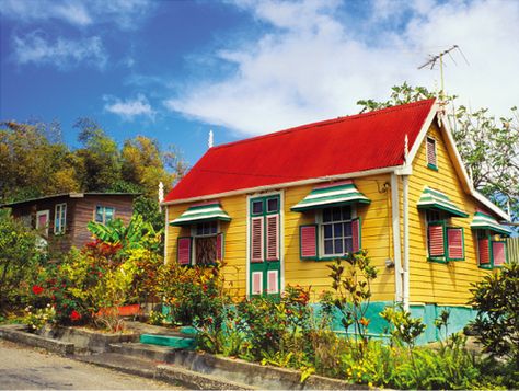 Barbados Chattel House Chattel House, Case Creole, Caribbean Homes, Caribbean Style, Jig Saw, Interesting Buildings, Colourful Buildings, Island House, Mediterranean Home