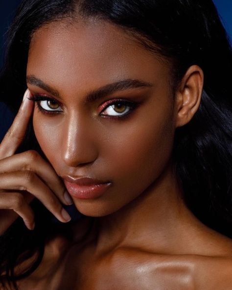 Black Character Inspiration, Sydney Harper, Sydney J Harper, Opal Eyes, Bold Makeup, Aesthetic People, Famous Models, Fashion Portrait, Dark Beauty