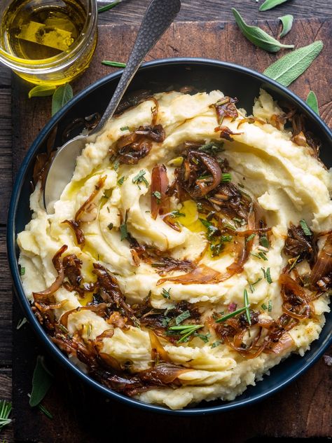 Mashed Veggies, Wandering Chickpea, Herb Mashed Potatoes, Olive Oil Mashed Potatoes, Caramelized Shallots, Fluffy Mashed Potatoes, Best Mashed Potatoes, Mashed Potato Recipes, Creamy Mashed Potatoes