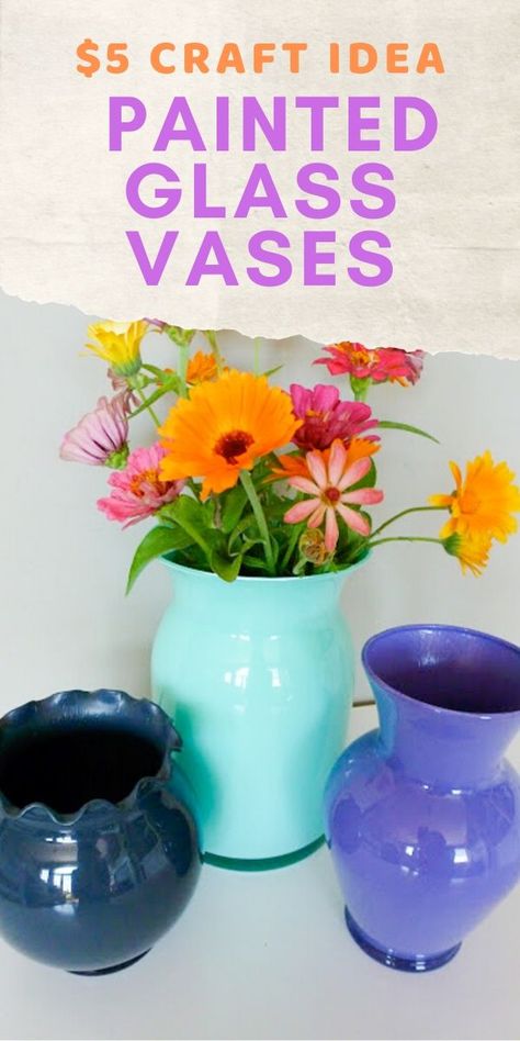 How to paint glass vases Painting Vases Diy Ideas, Dollar Store Spring Crafts, Glass Vases Decor Ideas, Spring Wreaths Diy, Spring Crafts For Adults, Painting Vases, Vases Painting, How To Paint Glass, Diy Painted Vases